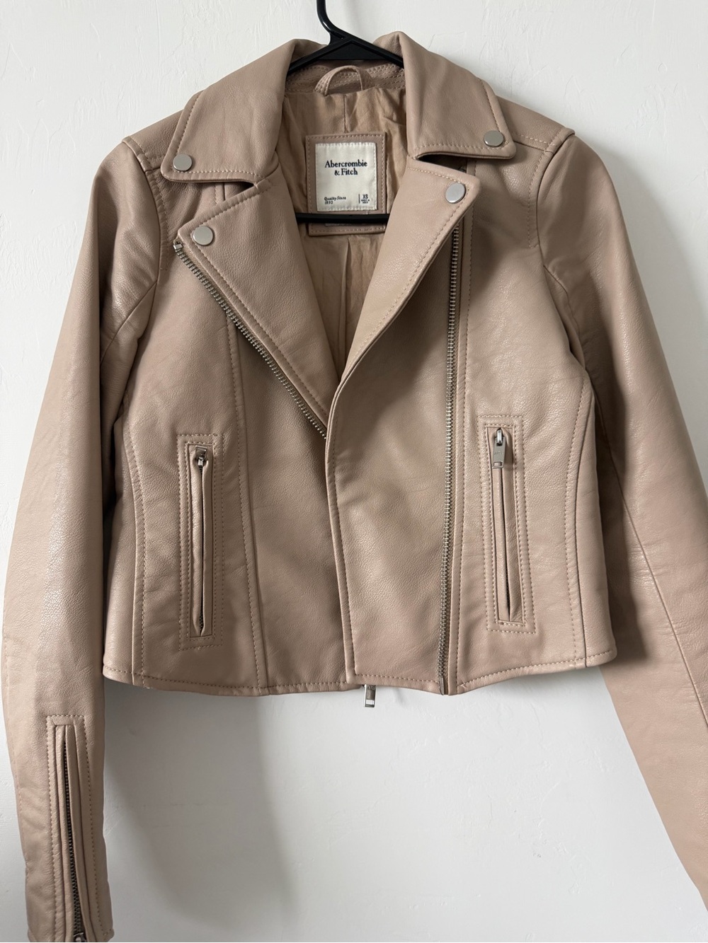 Abercrombie & Fitch Beige Leather Moto Jacket